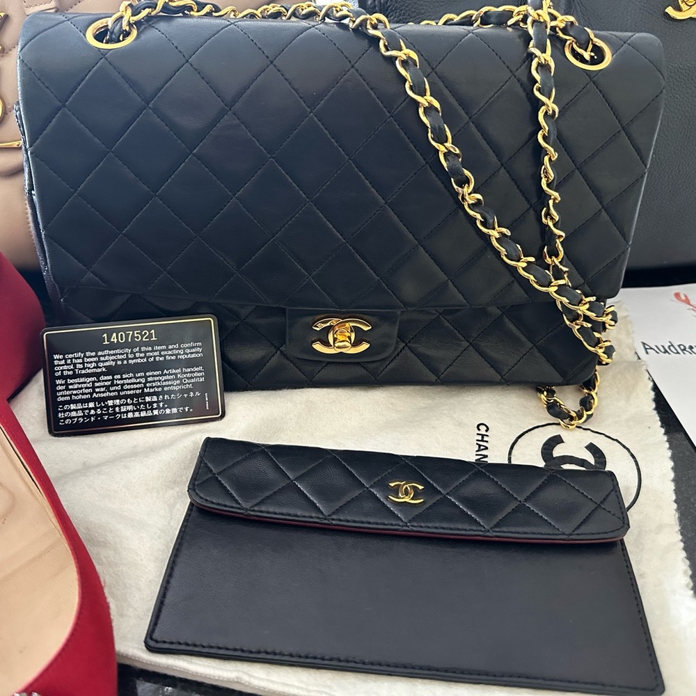 Chanel vintage single flap